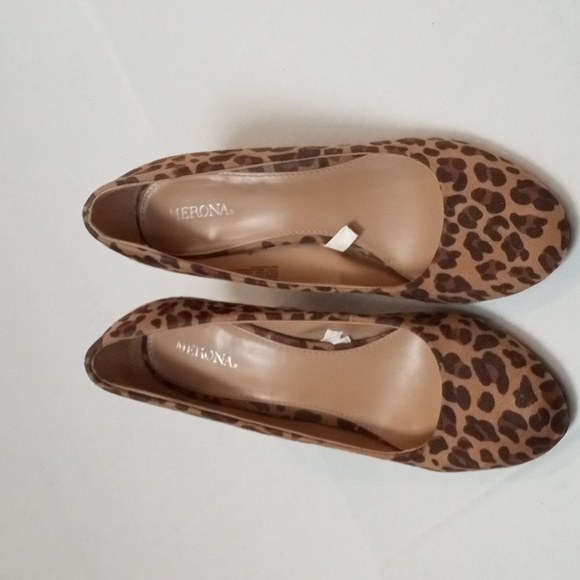 Faux Suede Leopard Heels - Picture 2 of 7